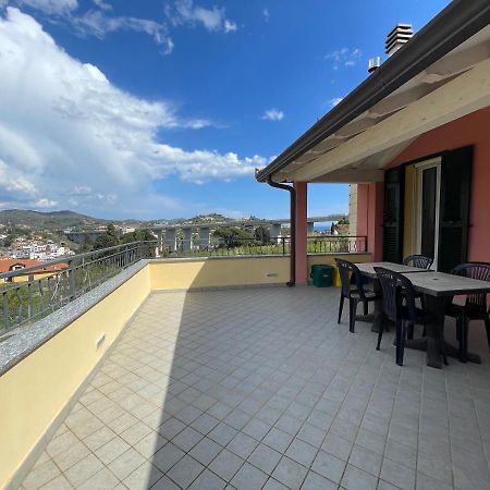 La Quercia Casa Vacanza 因佩里亚 外观 照片