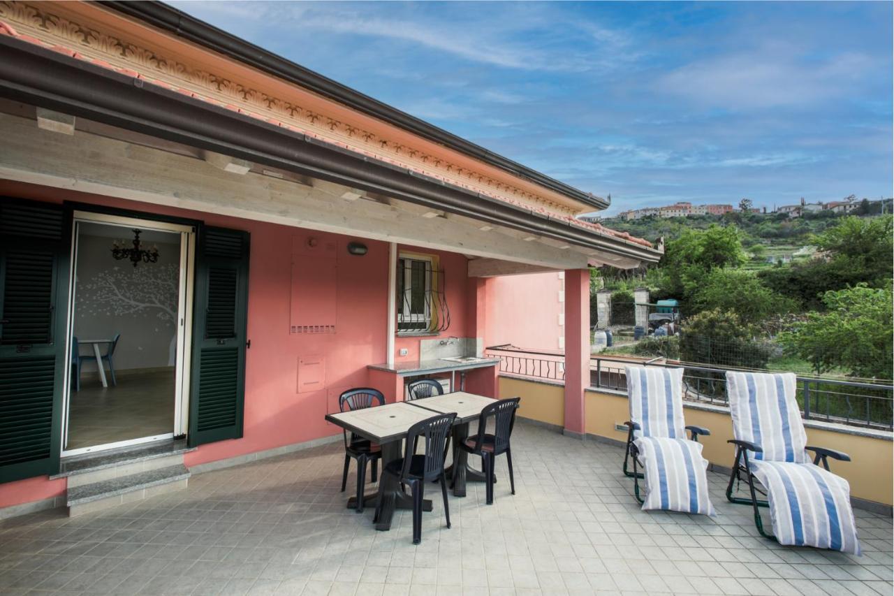 La Quercia Casa Vacanza 因佩里亚 外观 照片